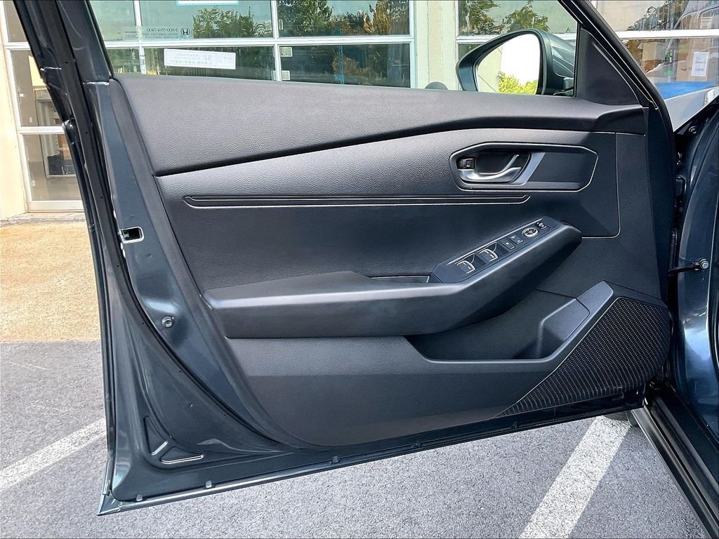 Used 2023 Gray Honda LX image 9