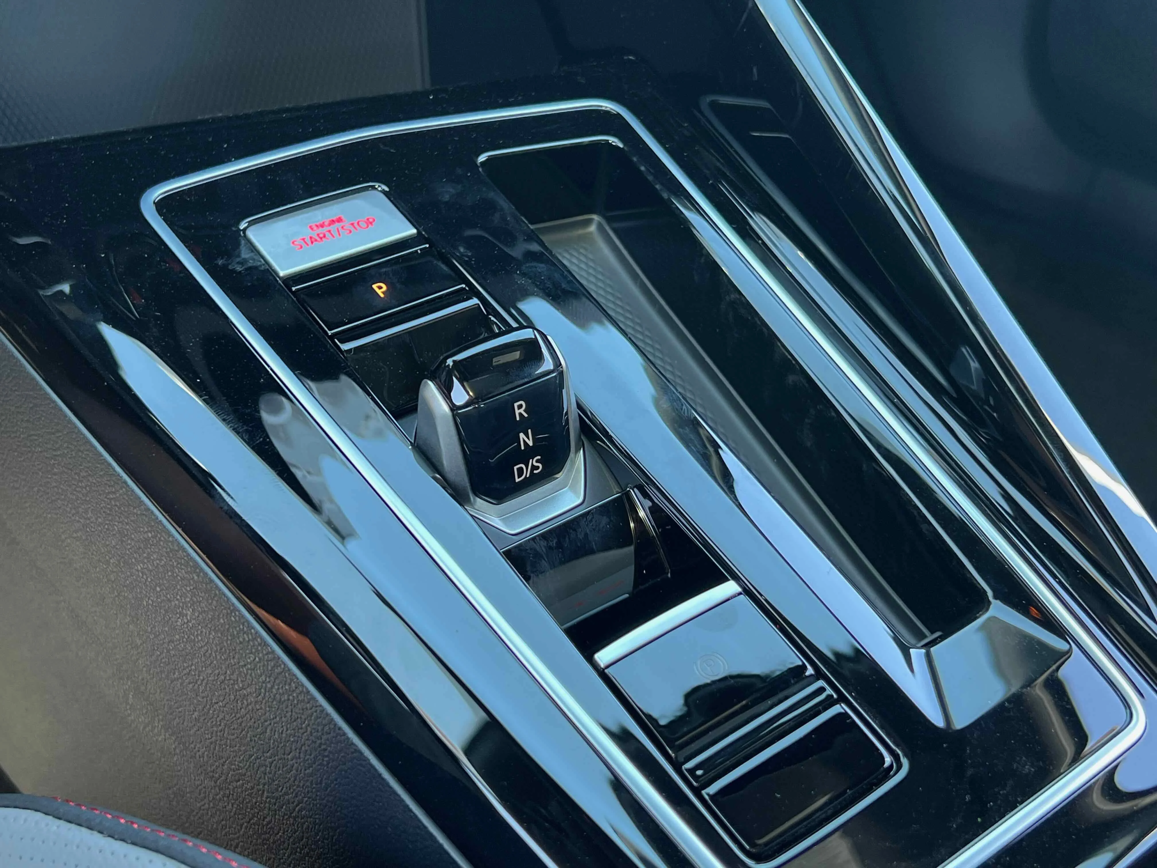 New 2025 Black Volkswagen SE image 29