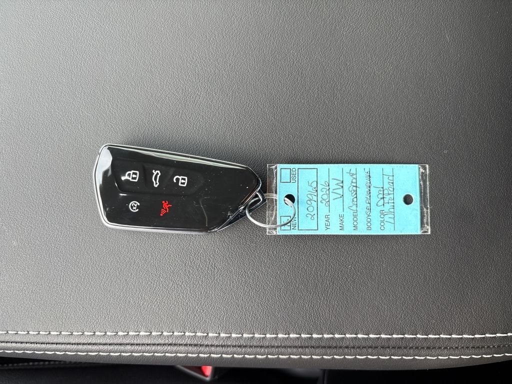 2026 Volkswagen Atlas Cross Sport SEL Premium R-LINE - Photo 28