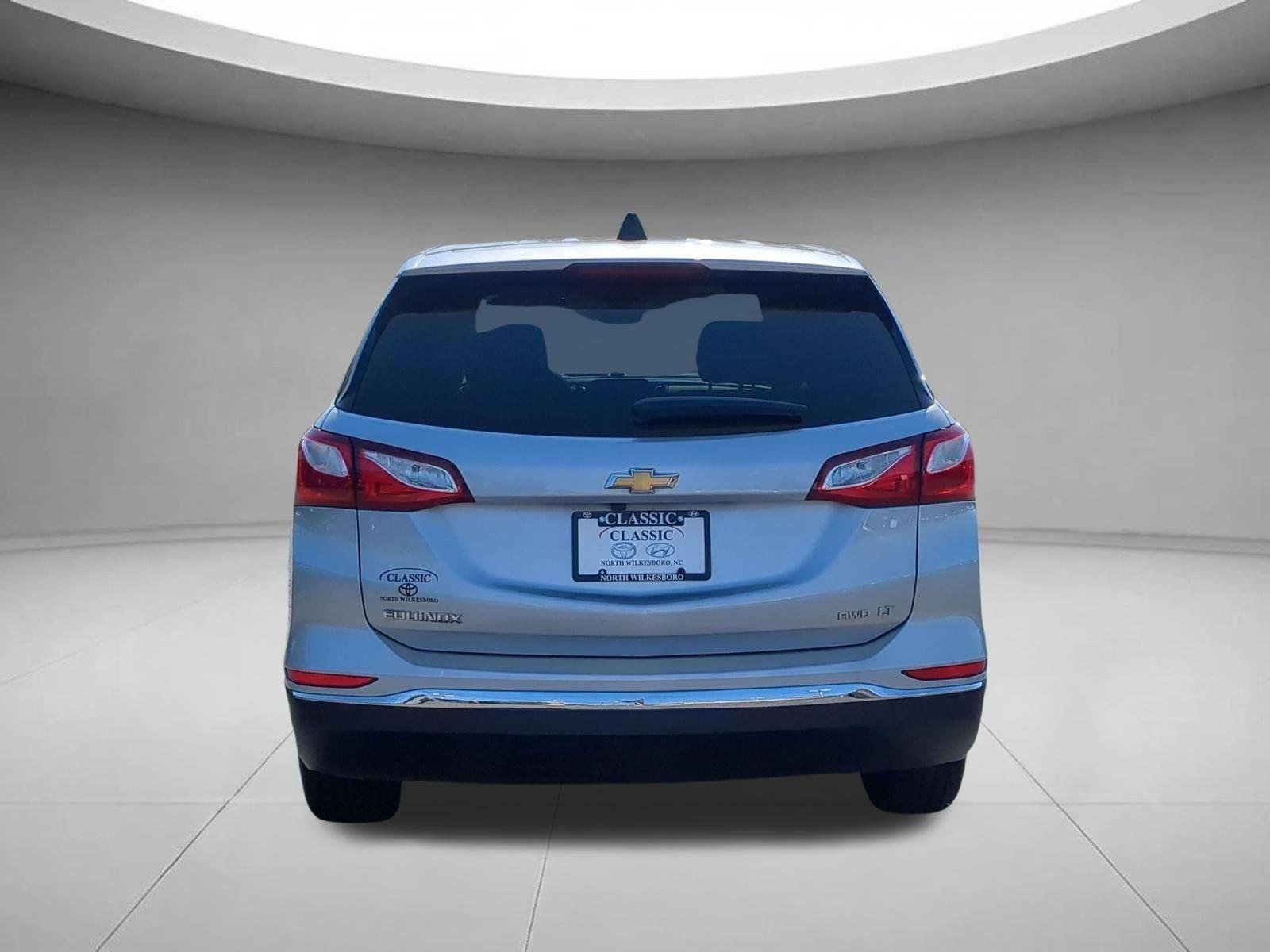 Used 2020 Silver Ice Metallic Chevrolet LT image 4