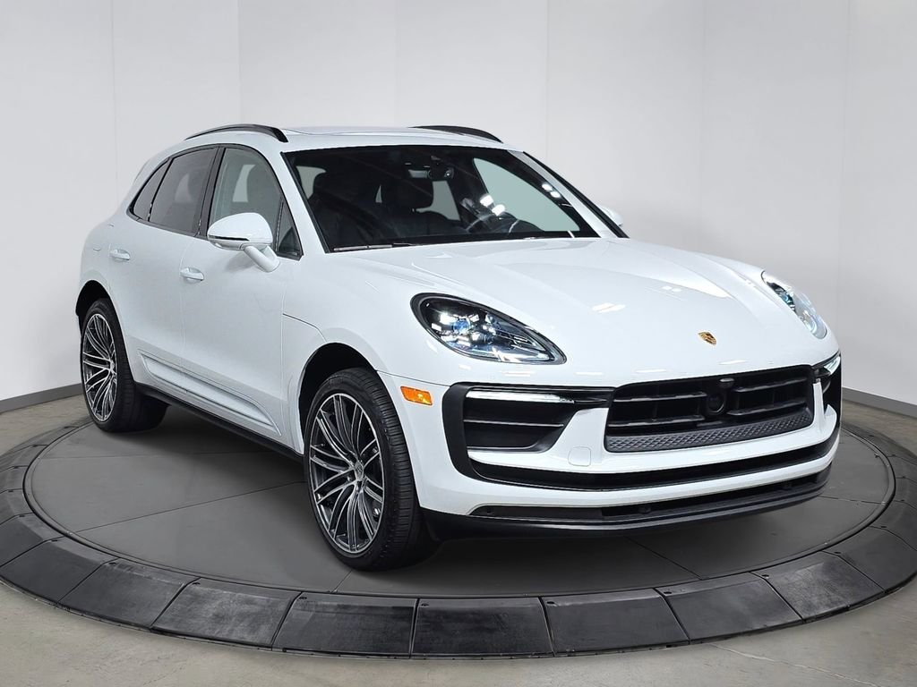 Certified Used 2025 White Porsche  image 9
