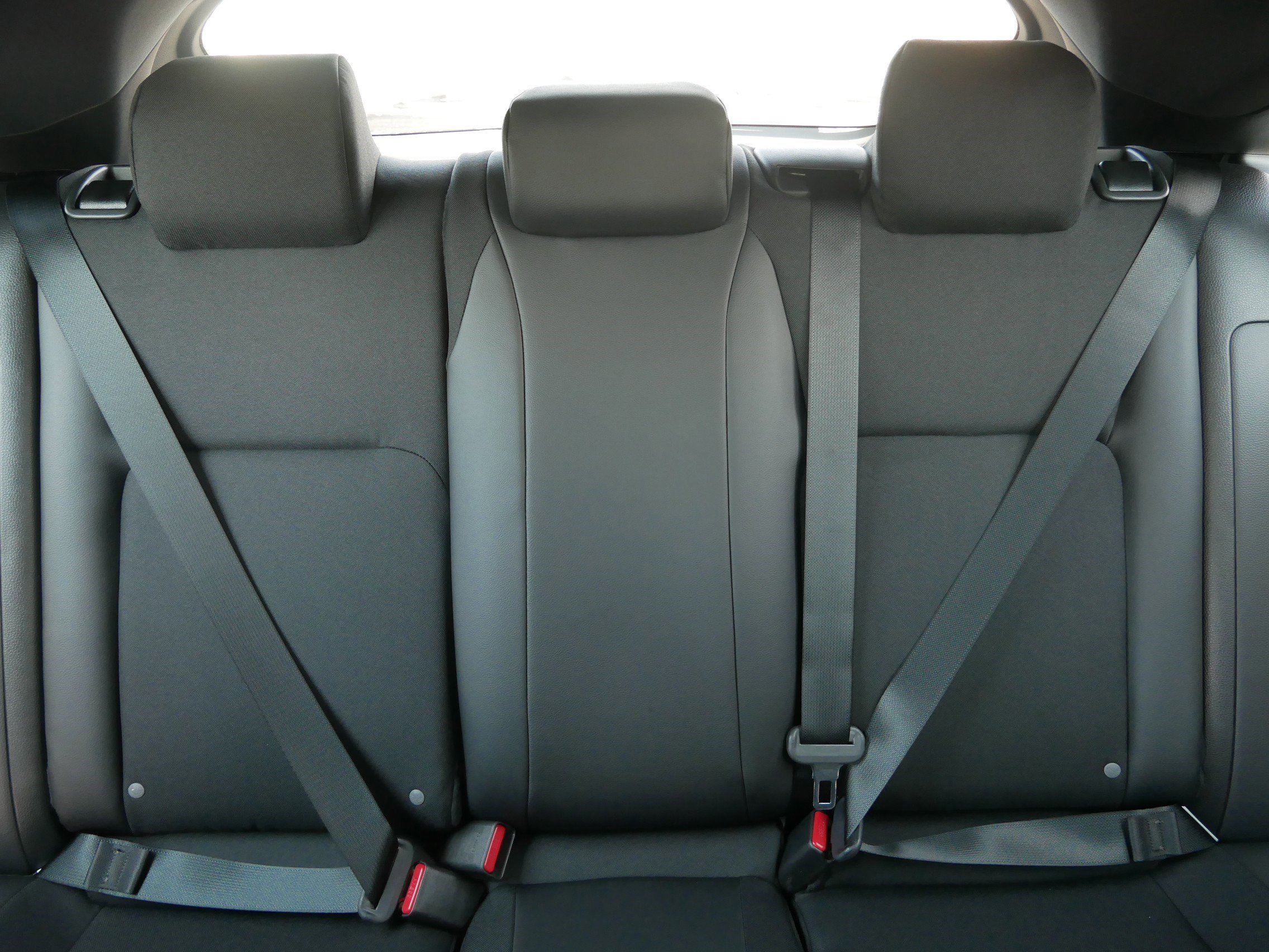 2026 Honda Civic Hatchback Sport - Photo 9