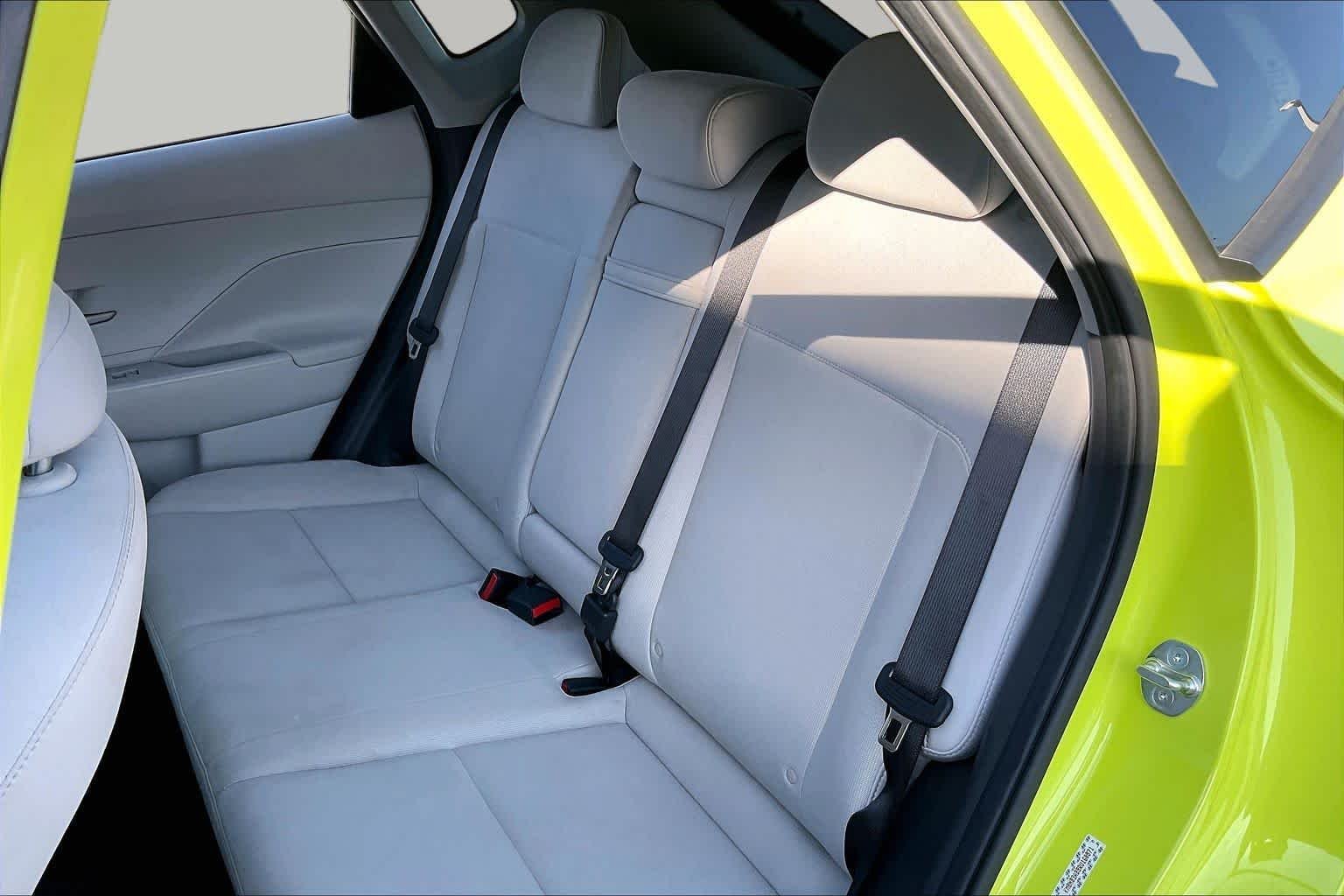 Used 2024 Neoteric Yellow Hyundai SEL image 19