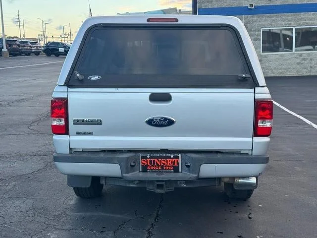 Used 2011 Silver Metallic Ford  image 4