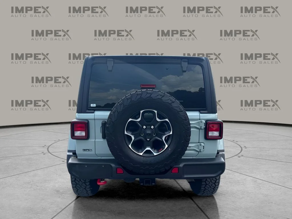 Used 2023 Gray Jeep Rubicon image 4