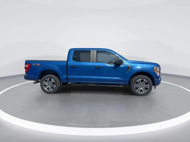Used 2022 Blue Ford XL image 8