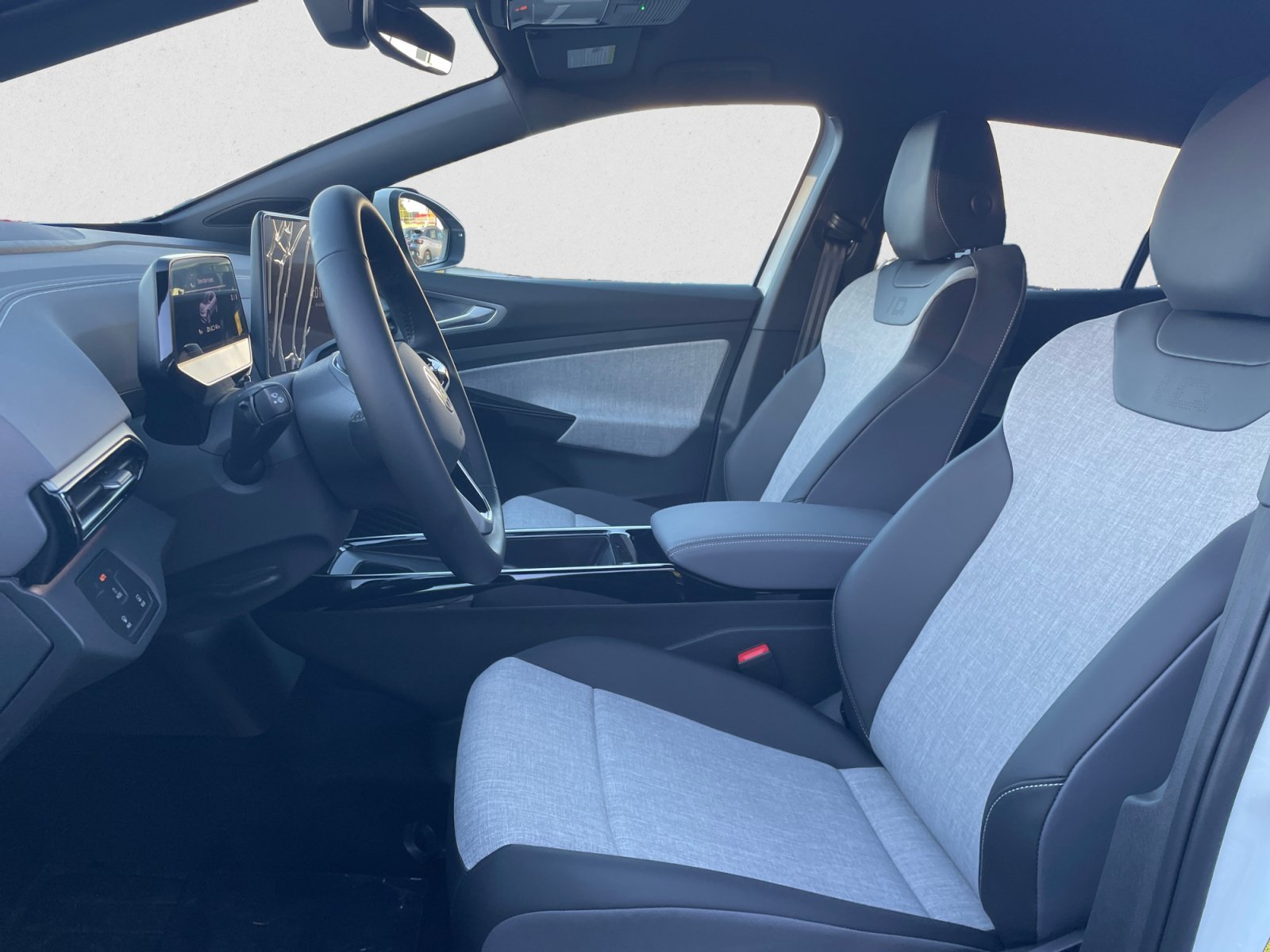 New 2026 White Volkswagen Pro image 9