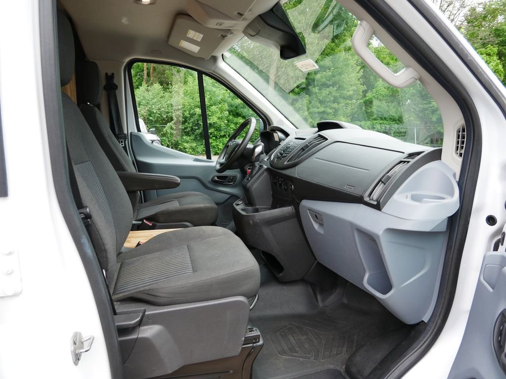 Certified Used 2018 White Ford Base image 8