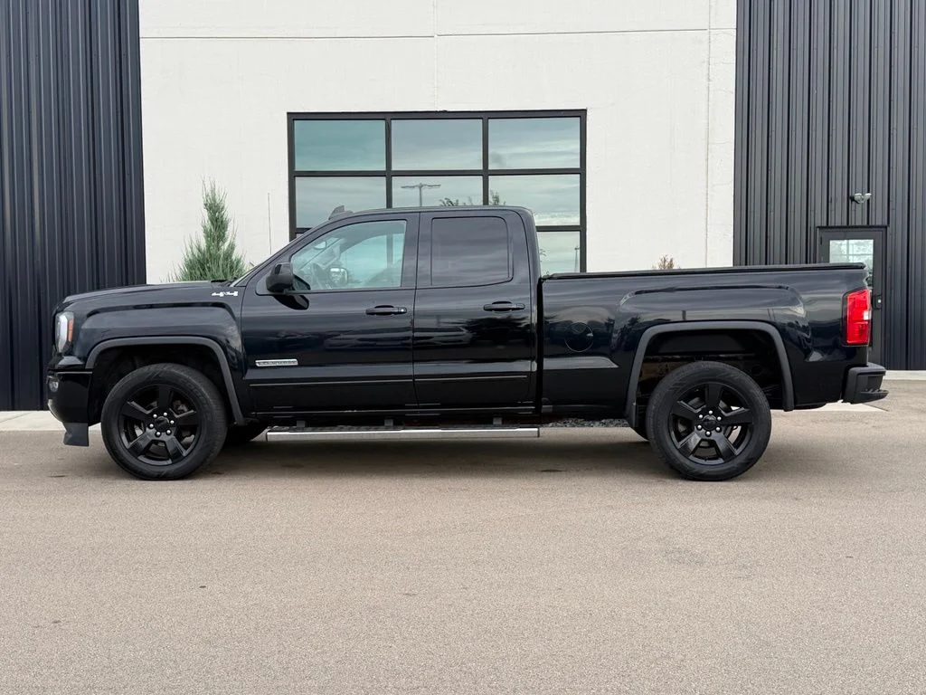 Used 2019 Black GMC Base image 2