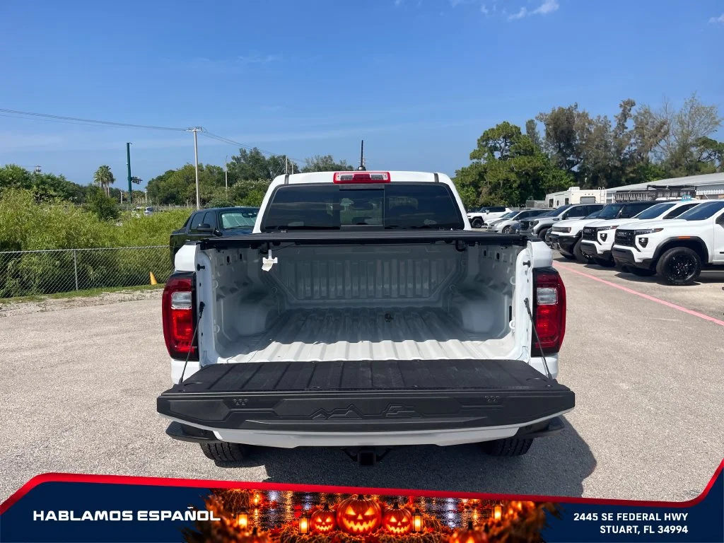 New 2026 Summit White GMC Elevation image 16