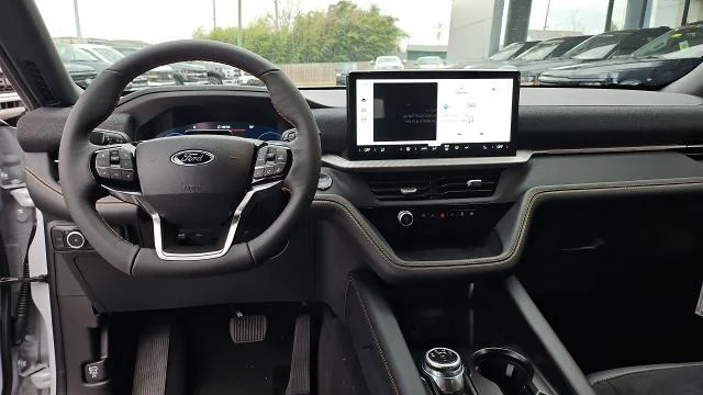New 2026 Space White Metallic Ford Tremor AWD image 29