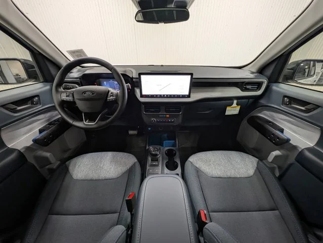 New 2026 Oxford White Ford XLT image 14