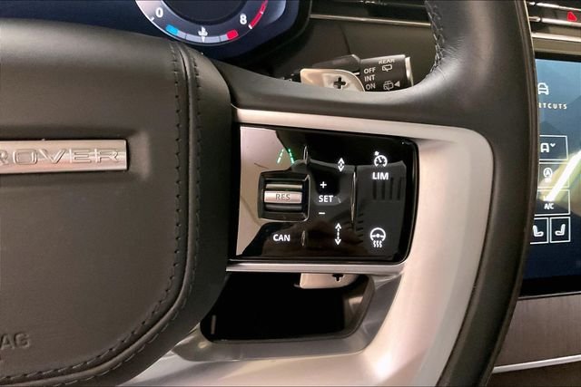 Used 2024 Blue Land Rover SE image 19