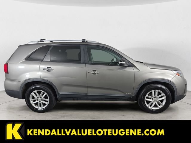 Used 2014 Silver Kia LX image 6