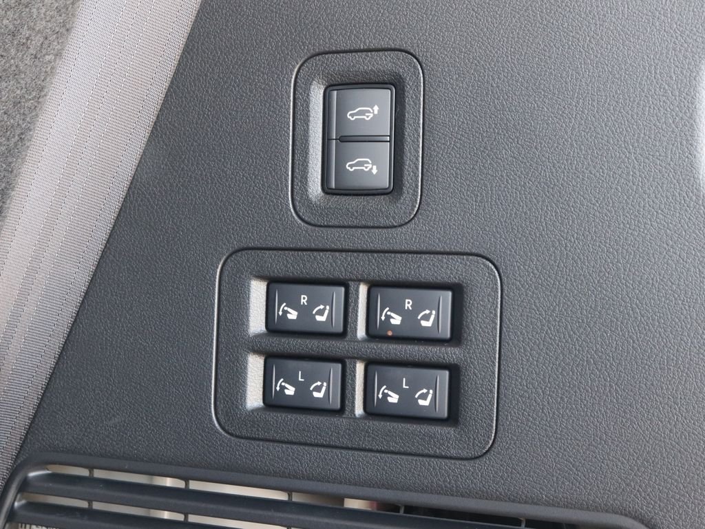 New 2026 BLACK OBSIDIAN INFINITI Luxe 4WD image 40