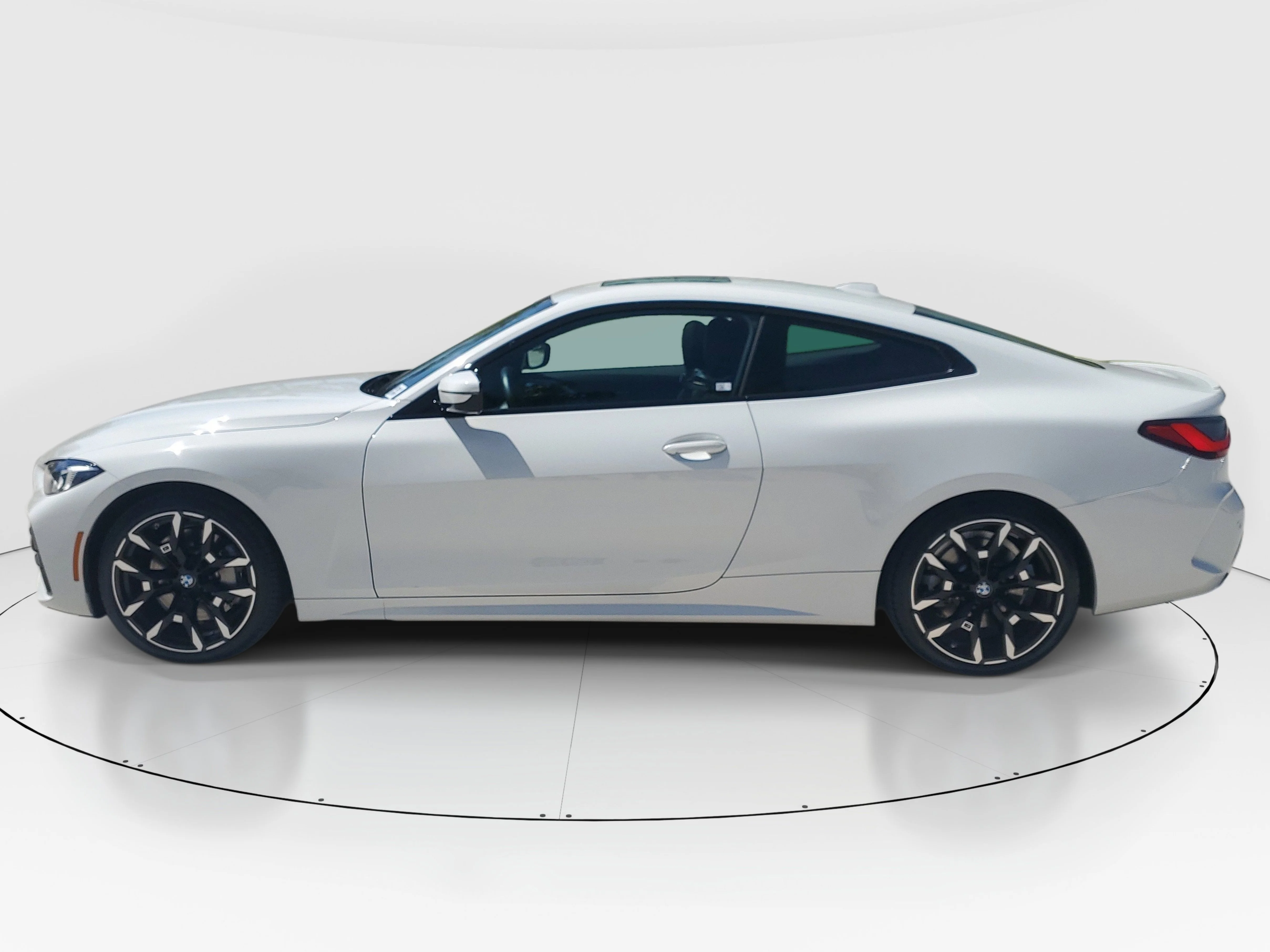 Used 2026 Alpine White BMW 430i xDrive M Sport image 7