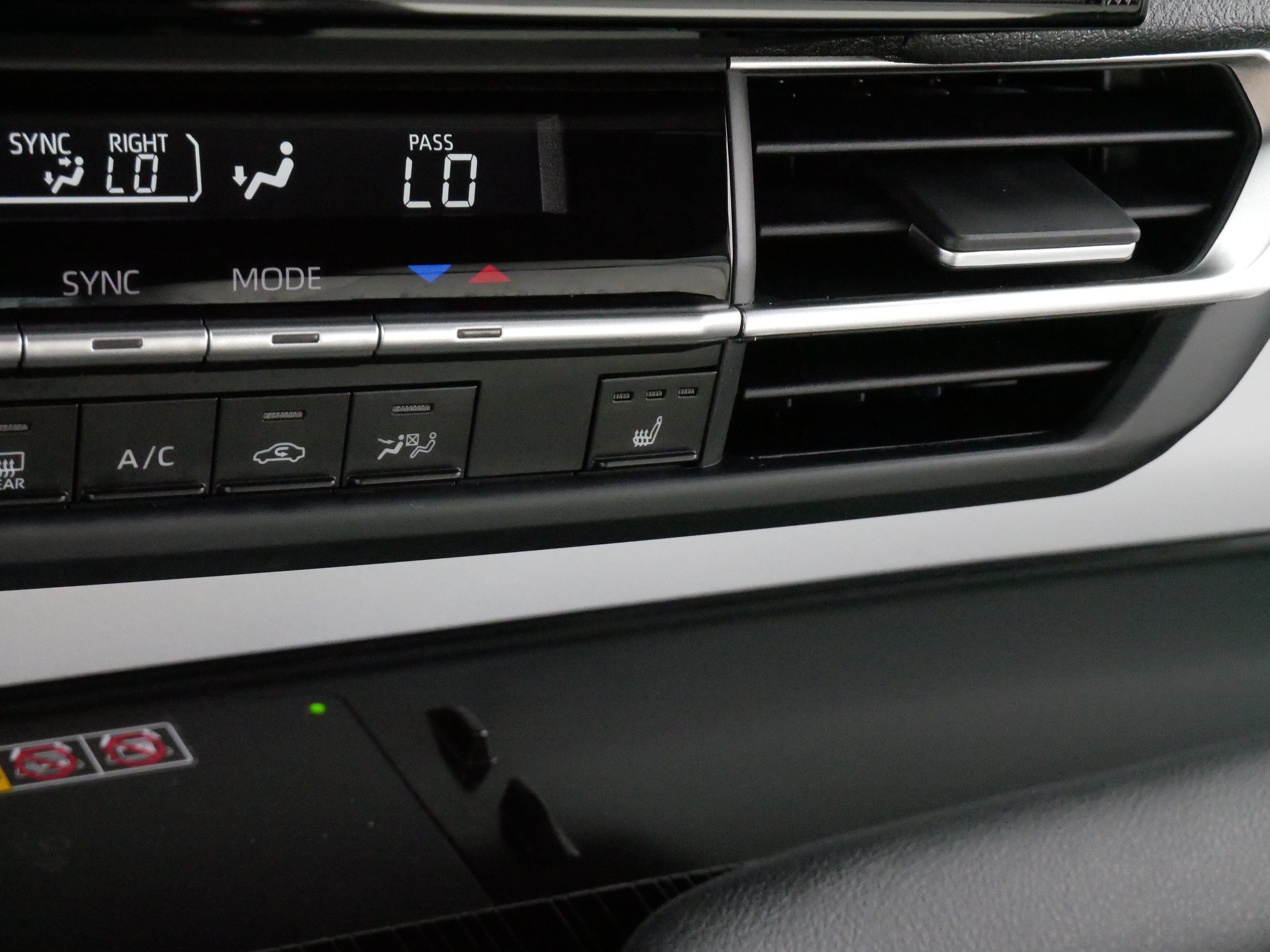 Certified Used 2026 Ice Cap Toyota XSE image 31