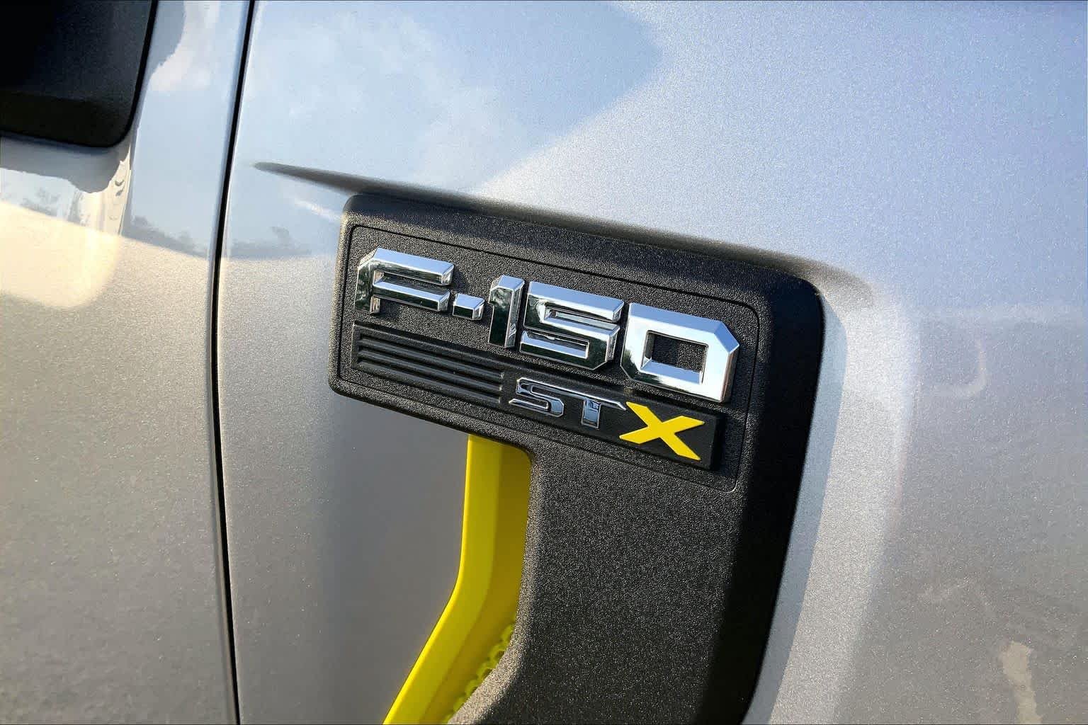 Used 2025 Iconic Silver Metallic Ford STX image 31