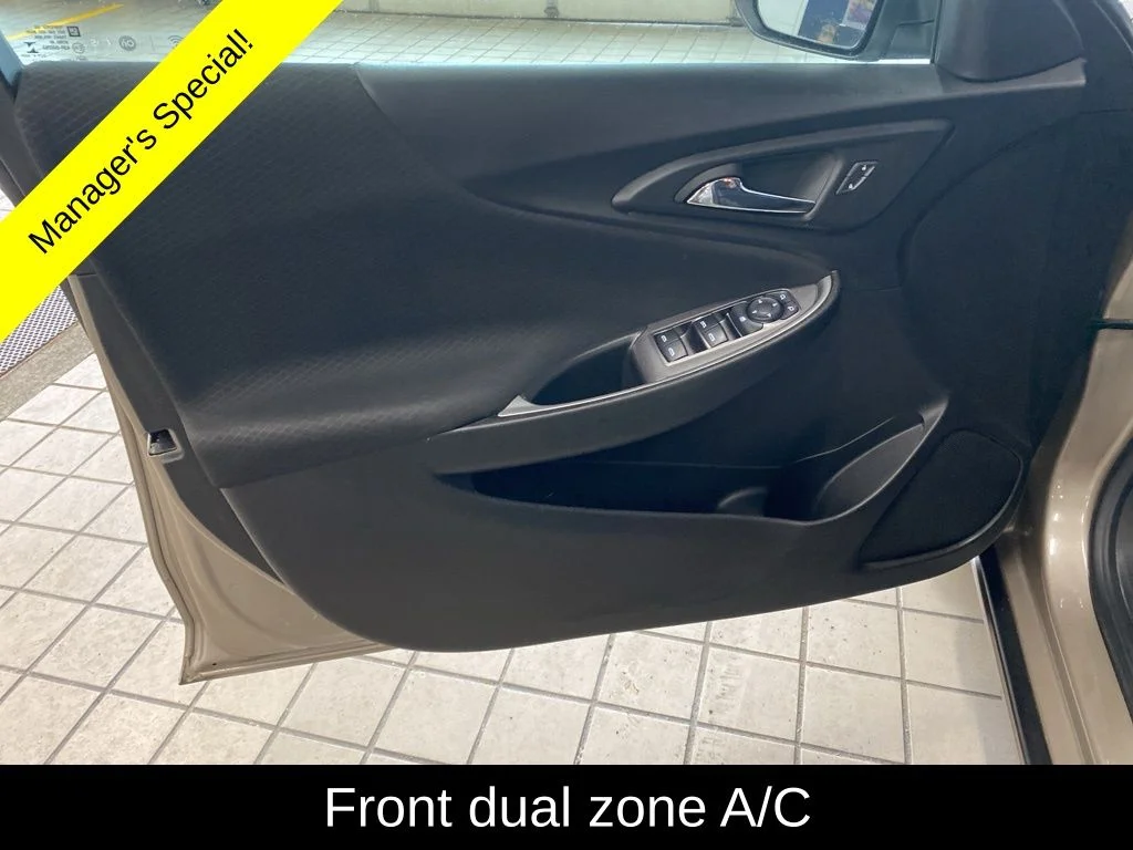 Used 2023 Gray Chevrolet LT image 9