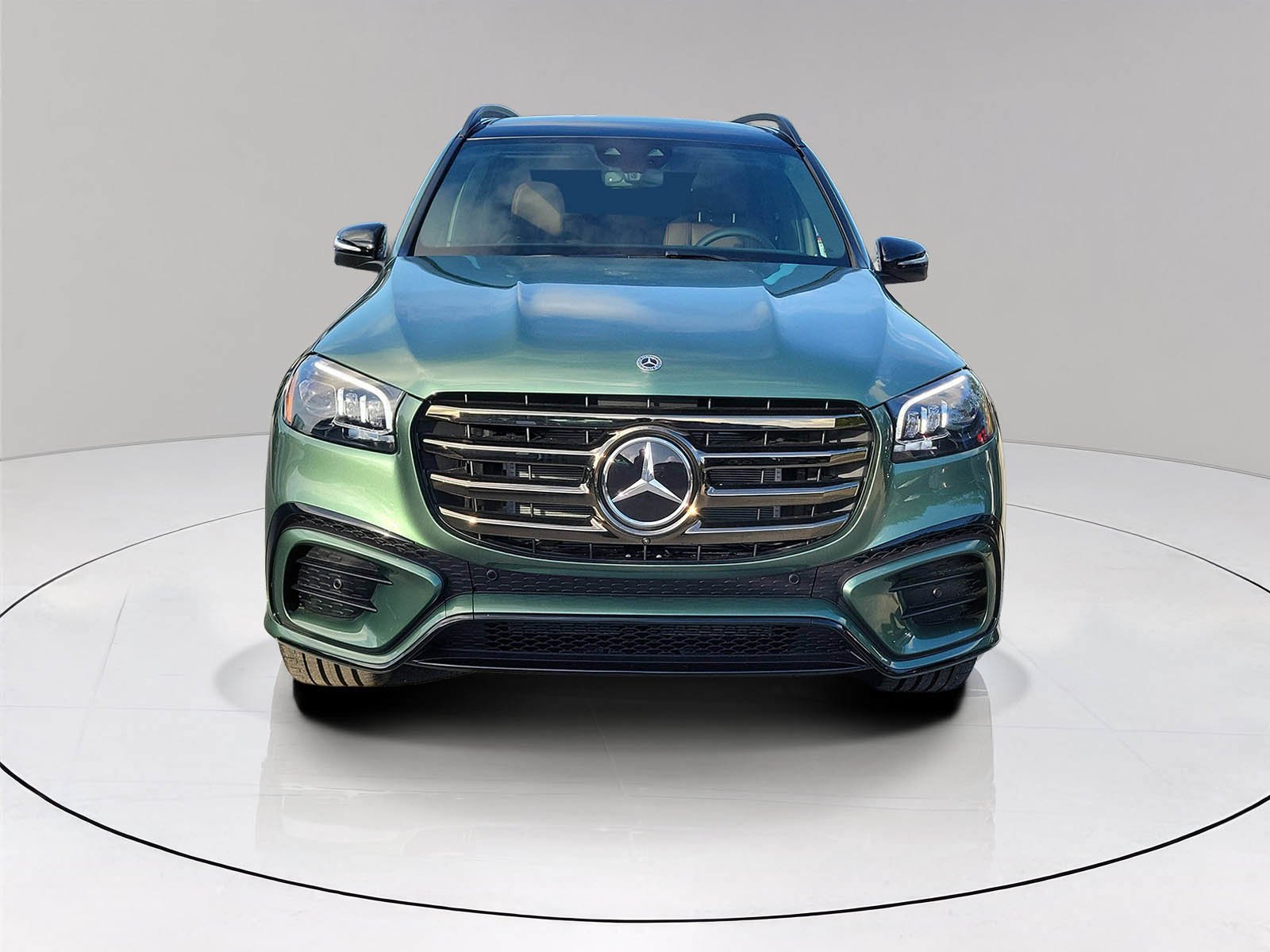 New 2026 MANUFAKTUR Ireland Mid Green Metallic Mercedes-Benz GLS 450 image 35