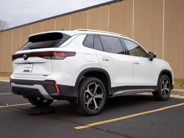 New 2026 White/off-white Volkswagen 2.0T SE image 6