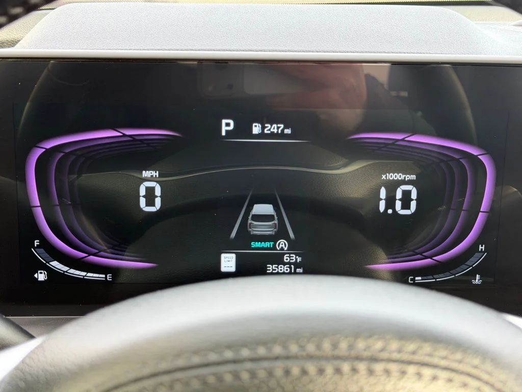 Used 2025 Black Kia S image 17
