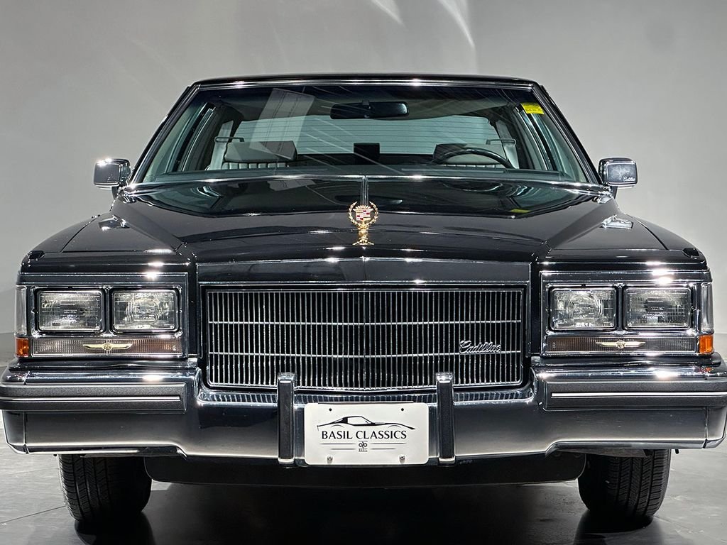 Used 1984 Black Cadillac Base image 17