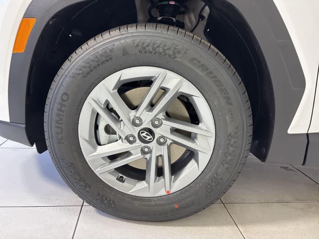New 2026 Serenity White Pearl Hyundai SE FWD image 7
