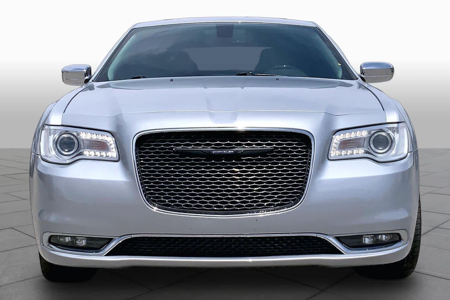 Pre-Owned 2020 Chrysler 300 Limited