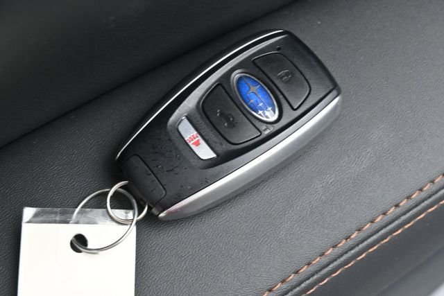 Used 2025 Green Metallic Subaru Limited Bronze Edition image 33