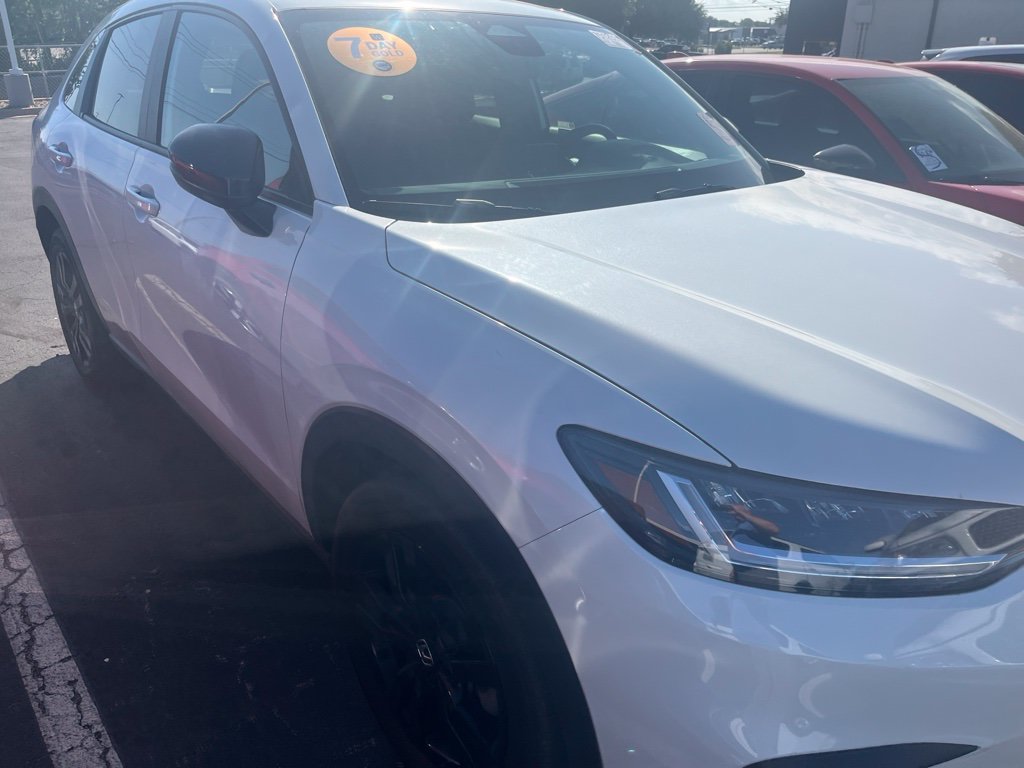 Used 2026 Platinum White Pearl Honda Sport image 3