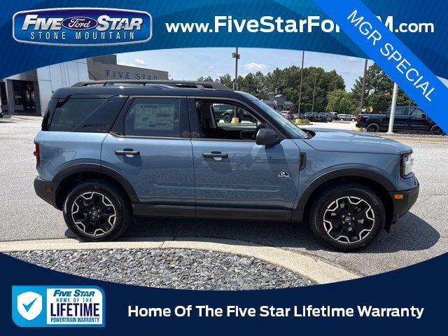 New 2026 Azure Gray Metallic Tri-Coat Ford Outer Banks image 9