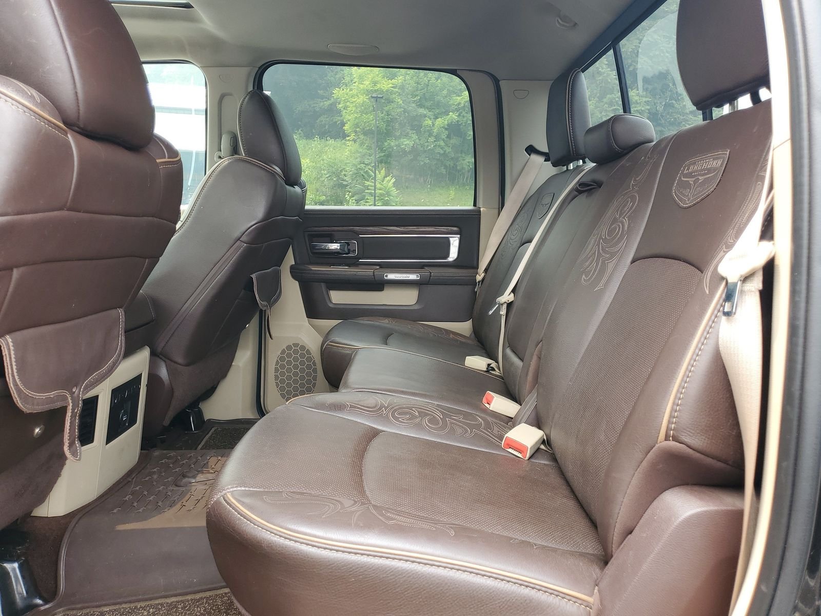Used 2015 Black Ram Laramie Longhorn image 24