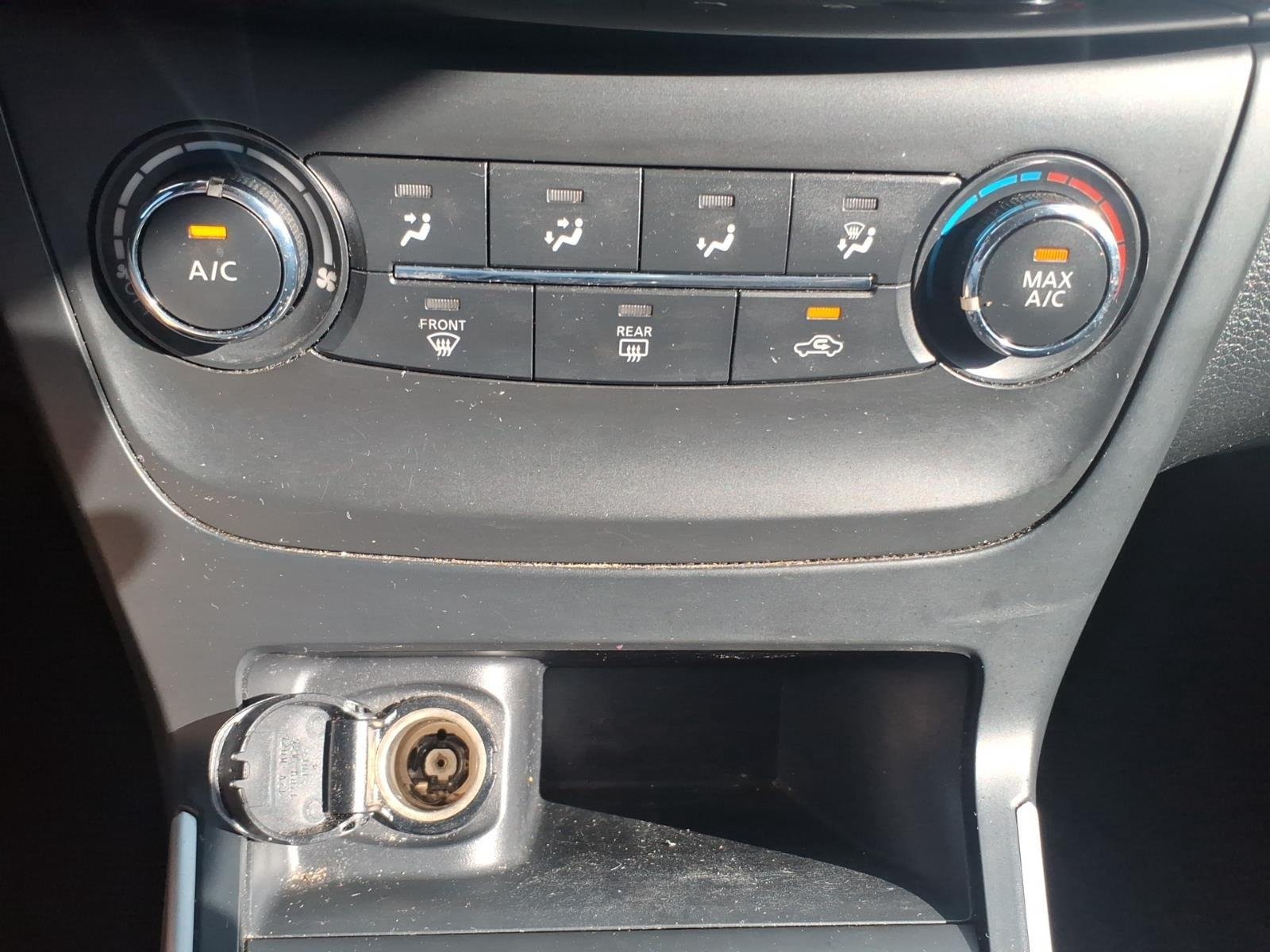 Used 2016 Gun Metallic Nissan SV image 24