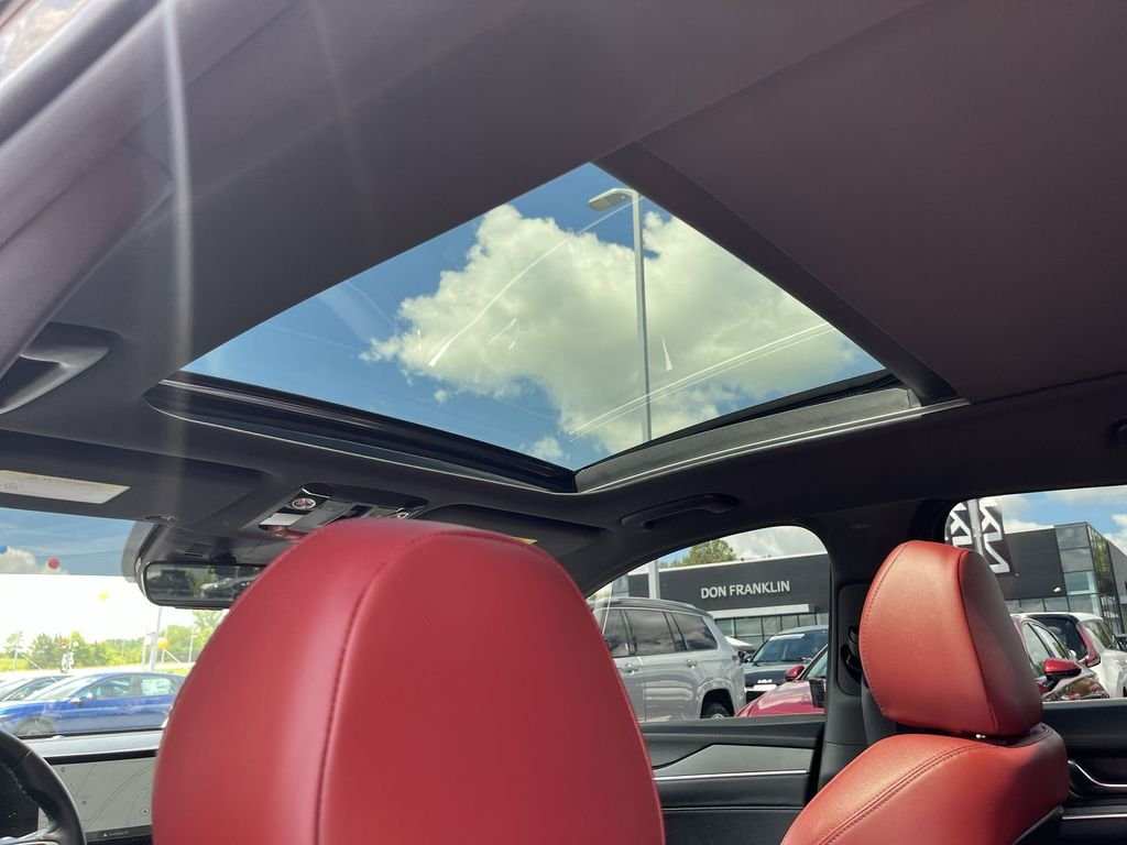 2025 Kia K5 GT-Line - Photo 28