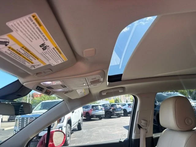 Used 2020 Red Buick Premium II image 21