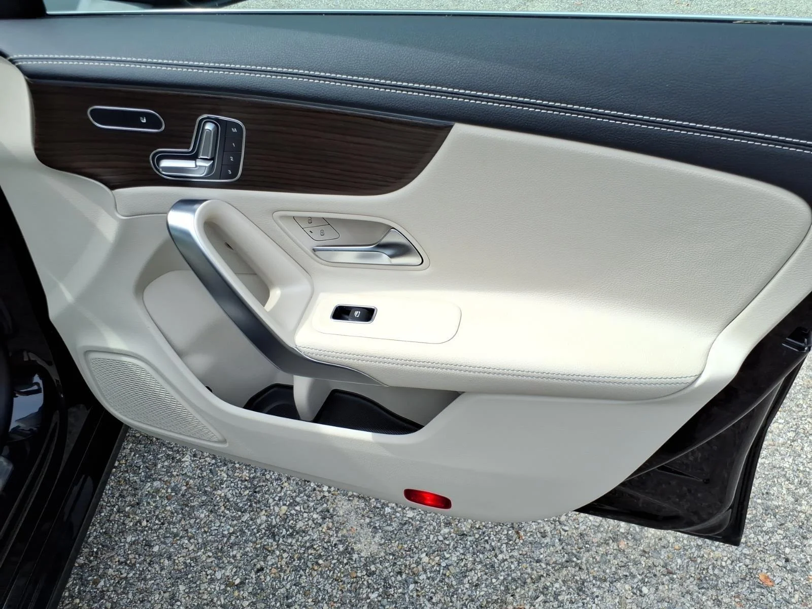 Certified Used 2026 BLACK Mercedes-Benz CLA 250 image 24
