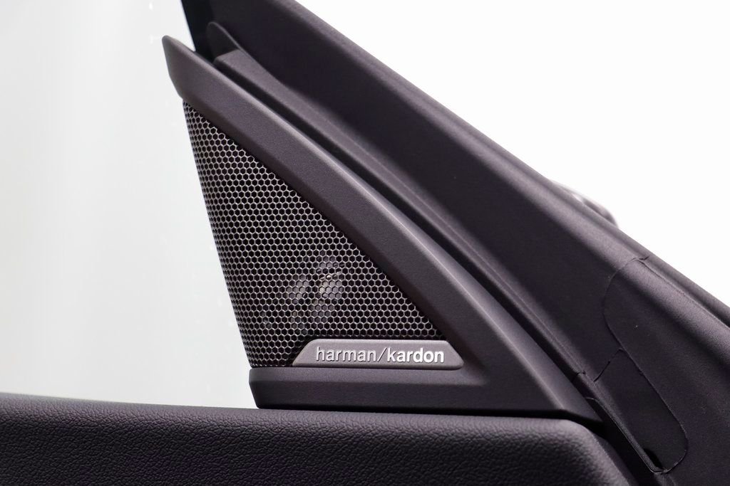 New 2026 Black Sapphire Metallic BMW 230i xDrive image 7