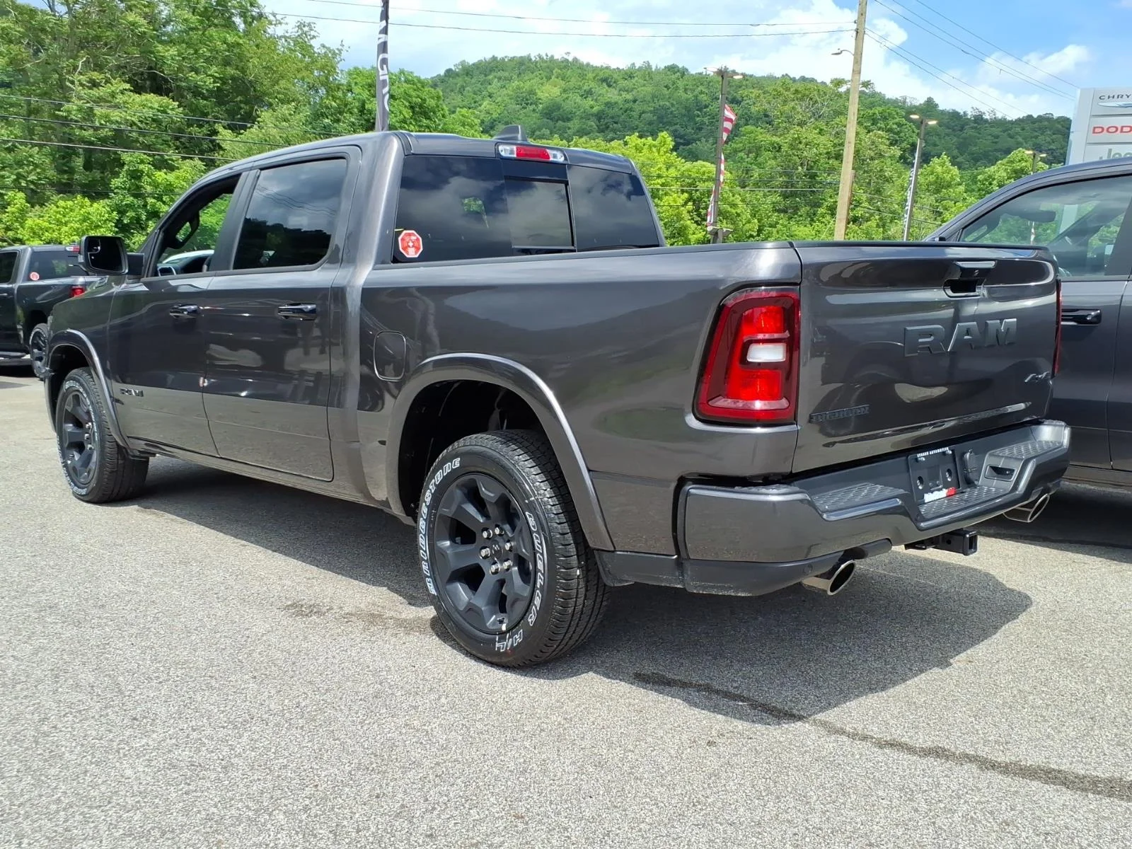 New 2026 Granite Crystal Metallic Clear-Coat Exterior Paint RAM Big Horn/Lone Star image 3