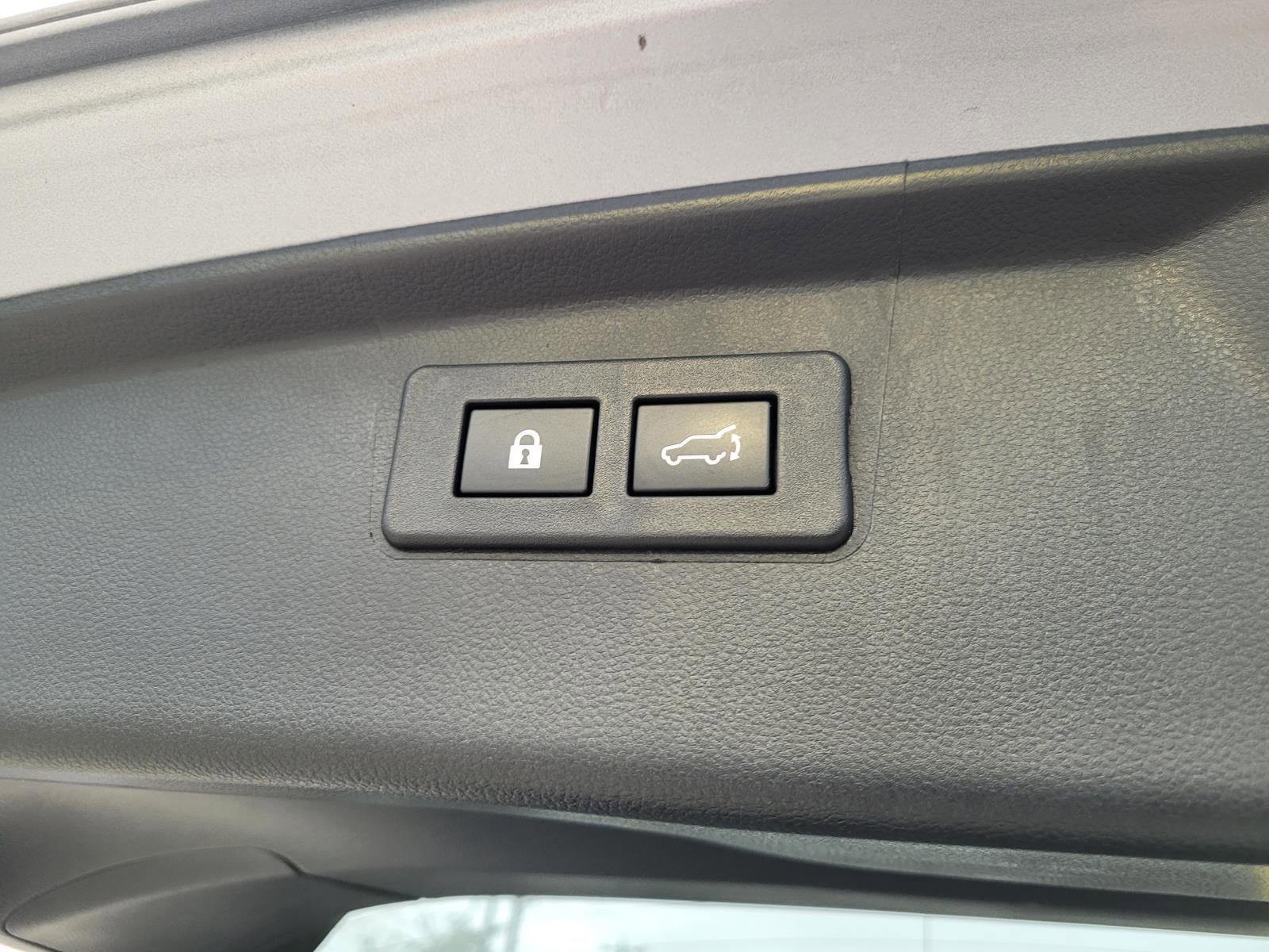 Used 2025 Ice Silver Metallic Subaru Touring XT image 20