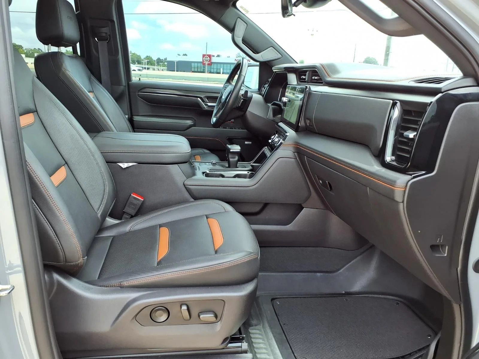Used 2024 Gray GMC AT4 image 20