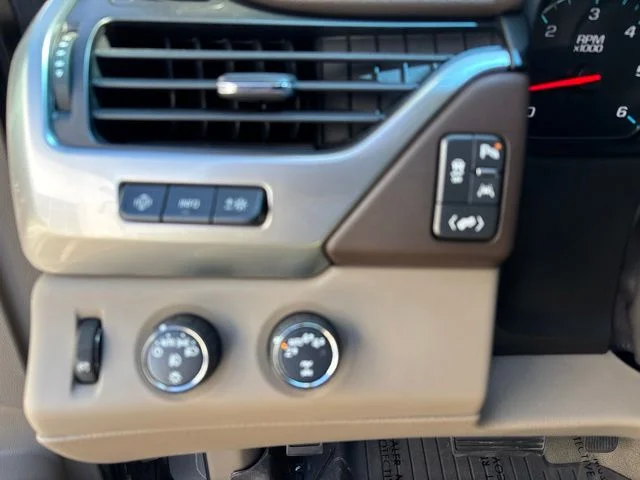Used 2019 Gray Chevrolet Premier image 15