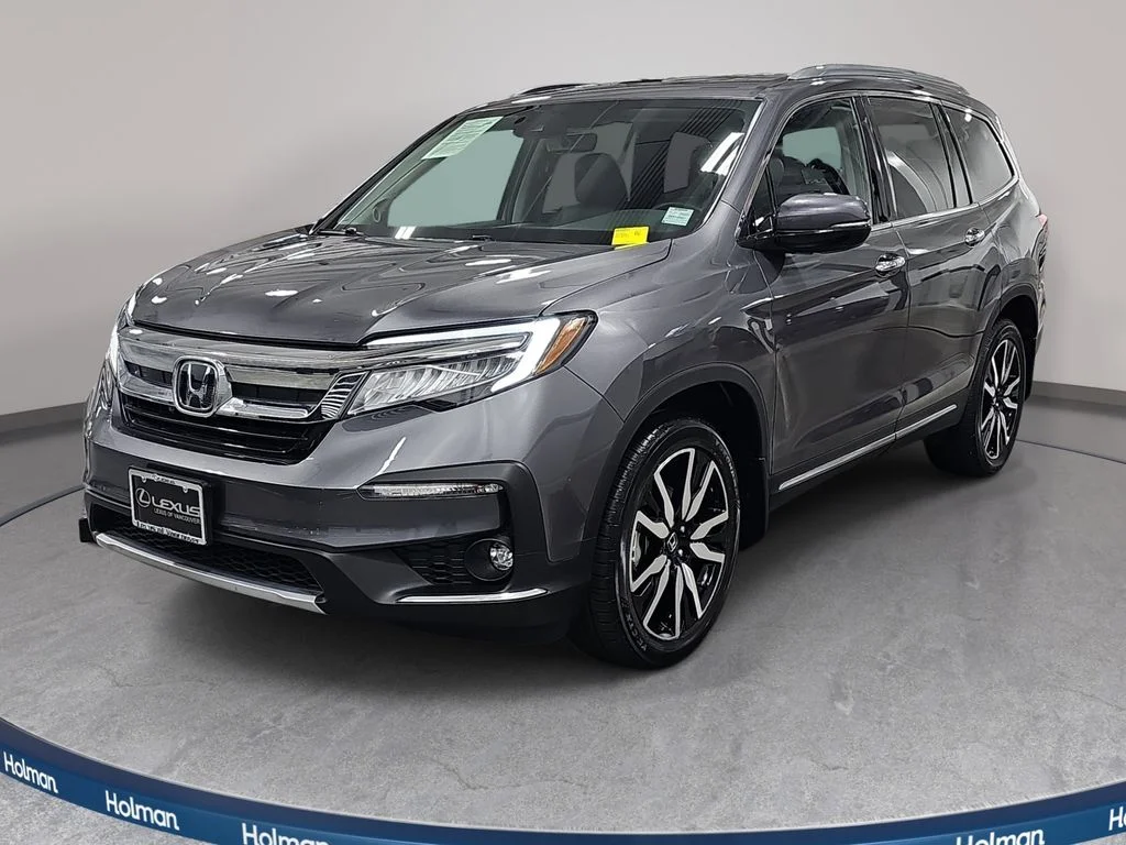 Used 2022  Honda Touring image 1