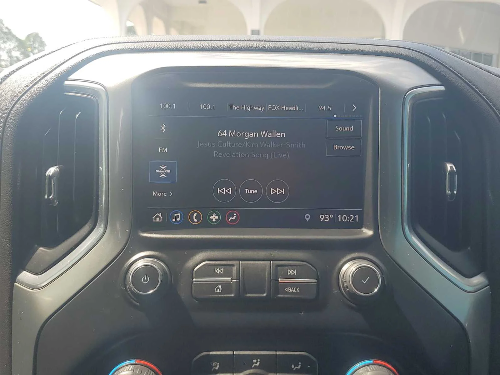 Used 2019 SATIN STEEL METALLIC Chevrolet LT Trail Boss image 12