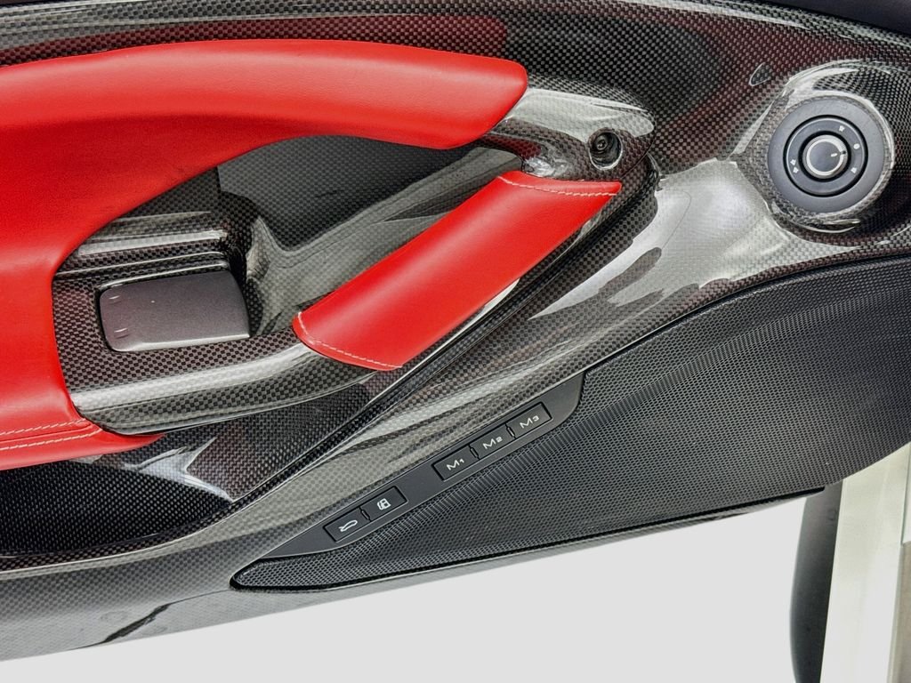 2021 Ferrari F8 Base - Photo 28