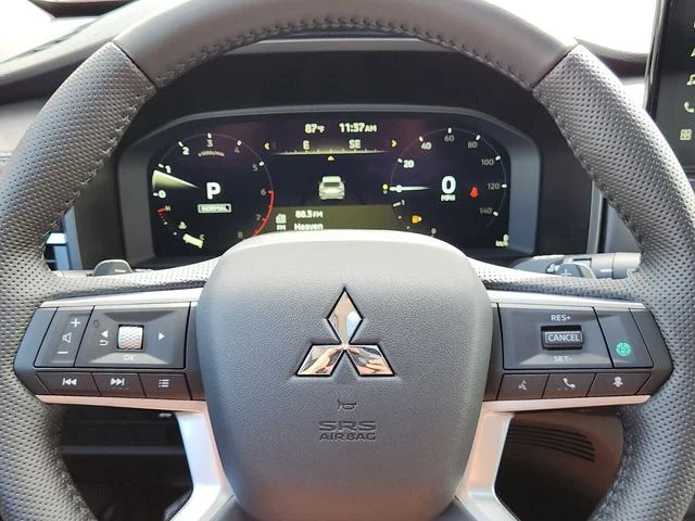 2025 Mitsubishi Outlander SEL - Photo 15