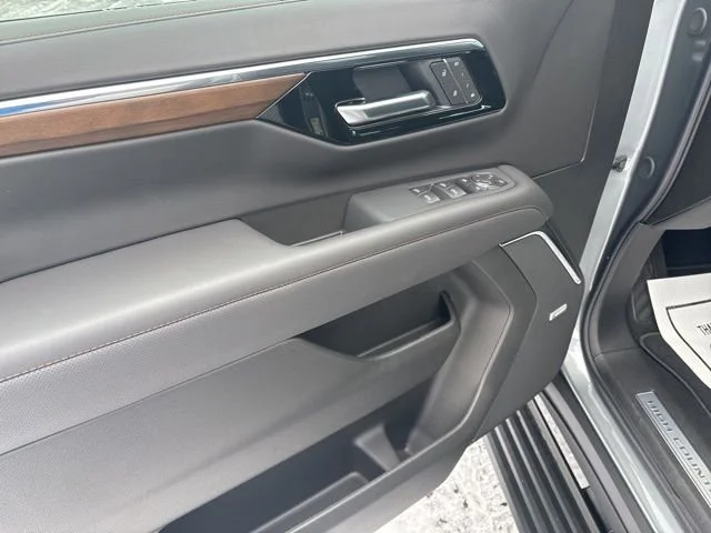 New 2026 Sterling Gray Metallic Chevrolet High Country image 23