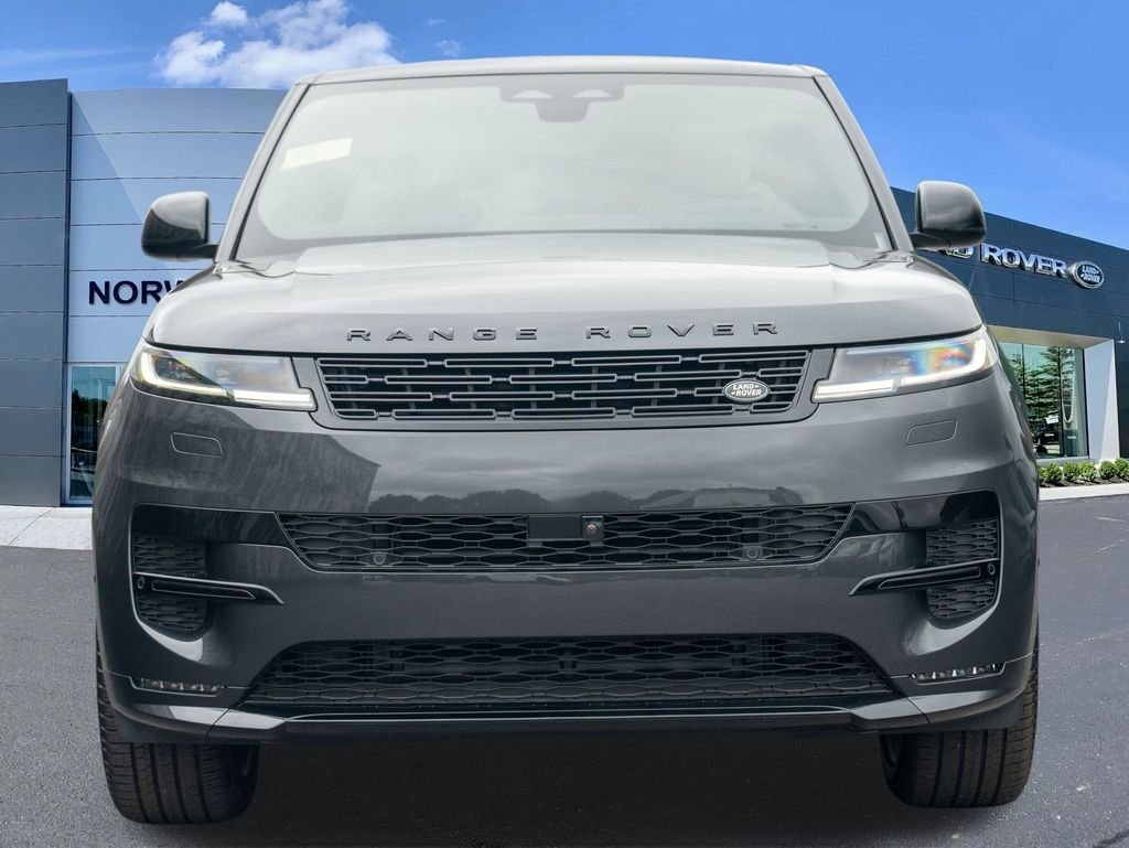New 2026 Carpathian Grey LAND ROVER Dynamic SE image 2