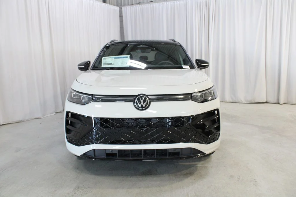 New 2026 Beige Volkswagen 2.0T SE R-Line Black image 37