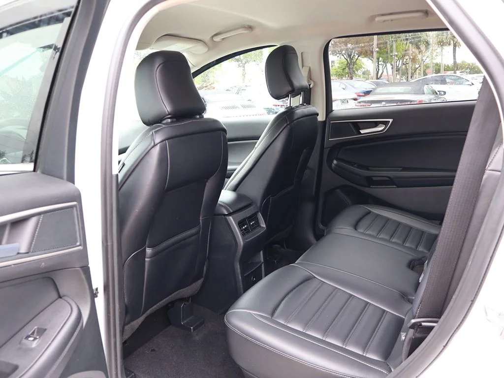 Used 2024 White Ford SEL image 33